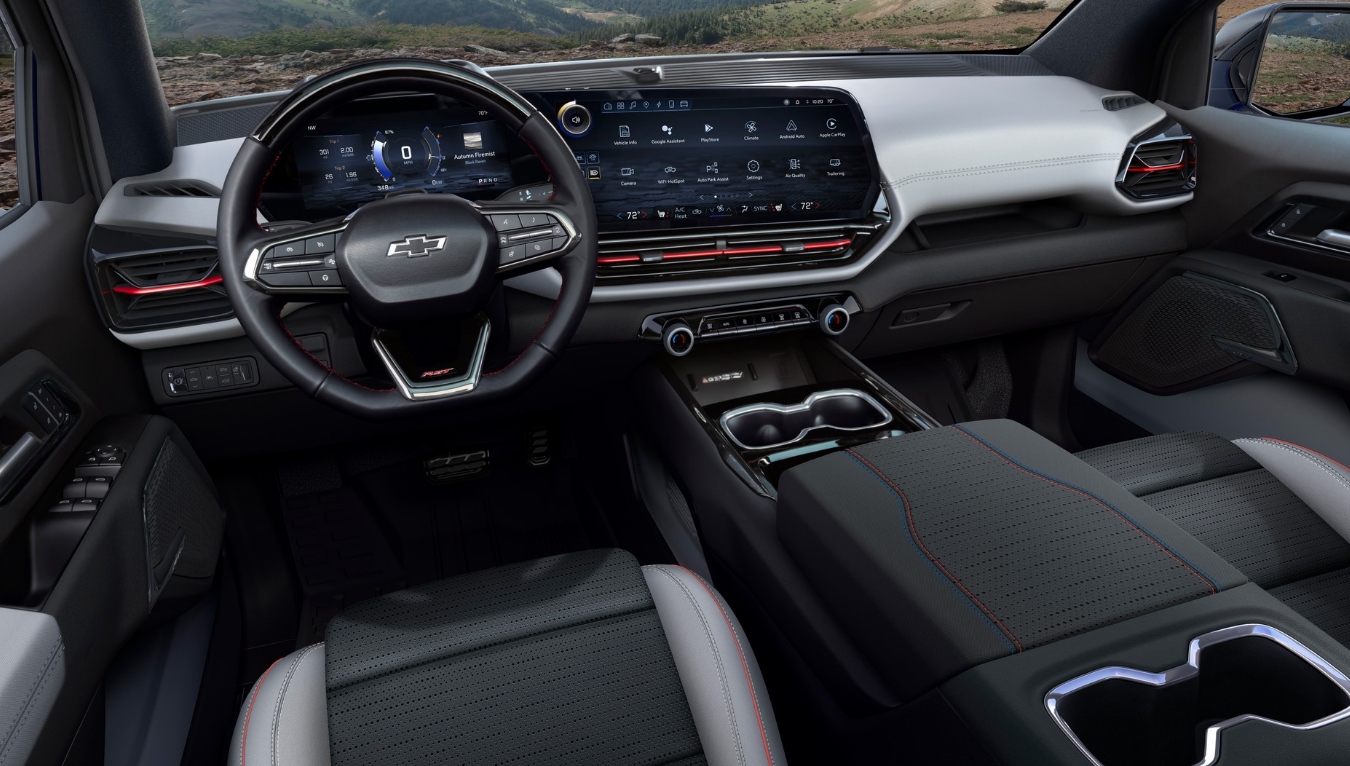 2025 Chevy Cheyenne Interior